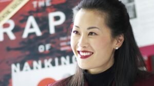 مرا همانطور که بودم به یاد بیاورید